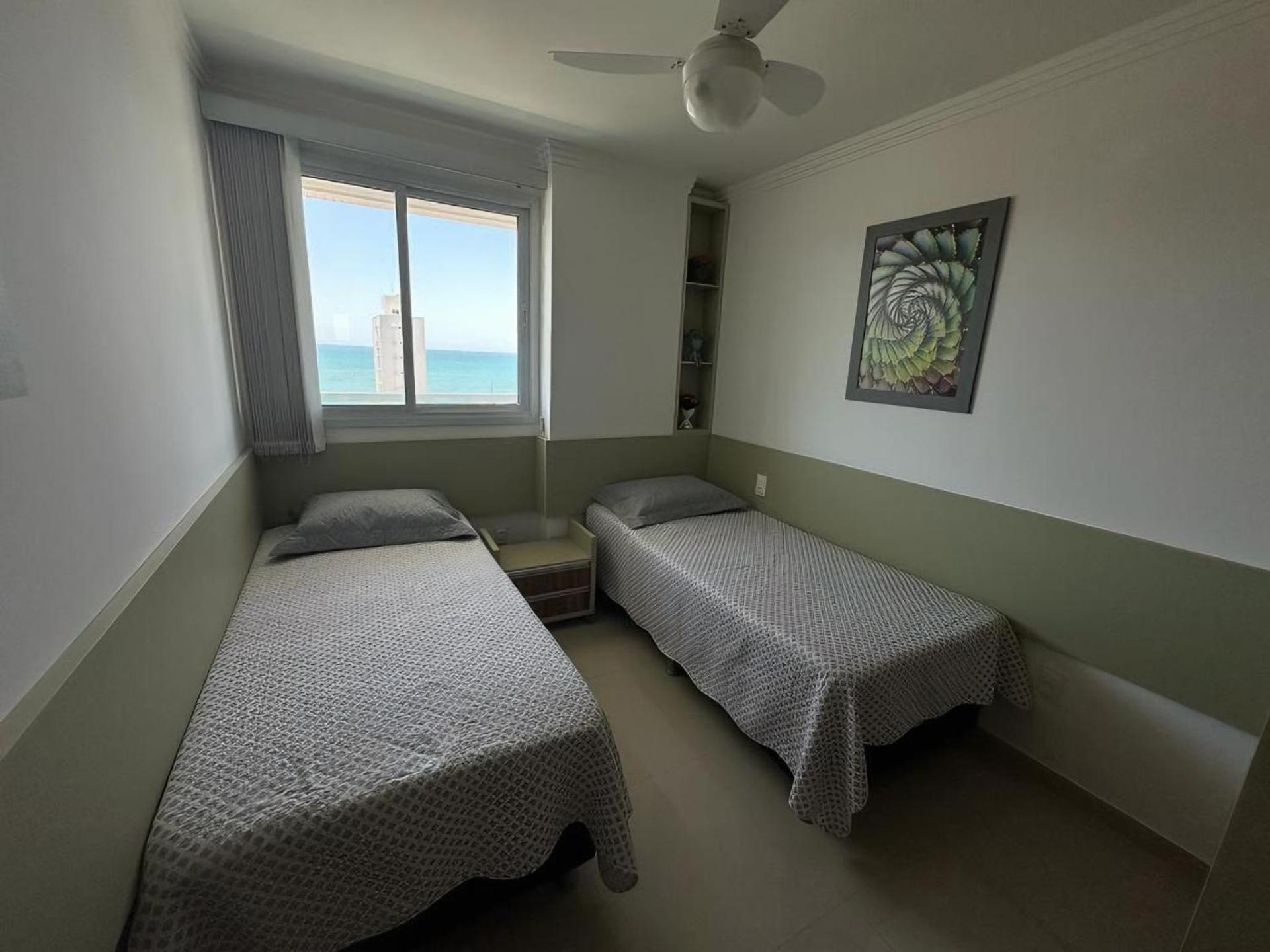 Magnifico Apto Com Vista Para O Mar, 2 Quartos, Maximo 6 Pessoas!!! Guarapari Kültér fotó